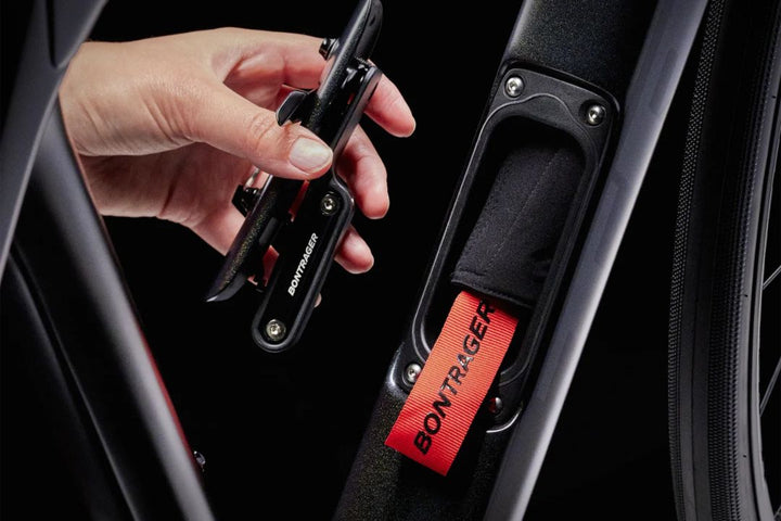 TREK 2023 DOMANE SL 6 GEN 4 ROAD BIKE -SATIN TREK BLACK 28GOODS