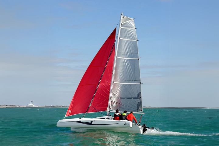 Astus Sailing Trimaran Boat 20.5