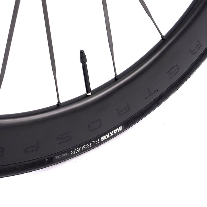 CYCTRAC R18 Carbon Road Bike