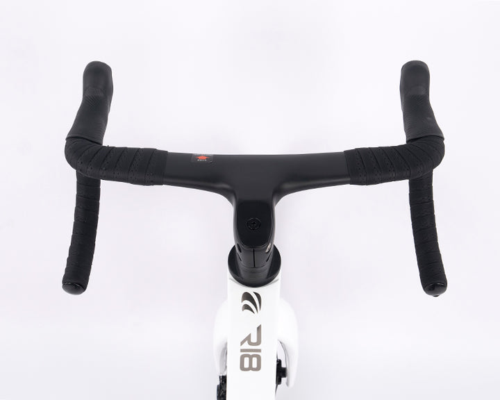 CYCTRAC R18 Carbon Road Bike