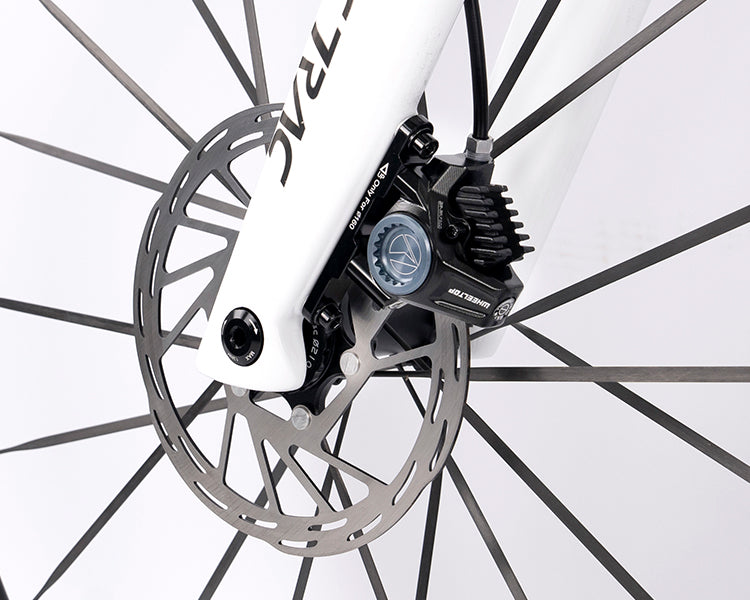 CYCTRAC R18 Carbon Road Bike
