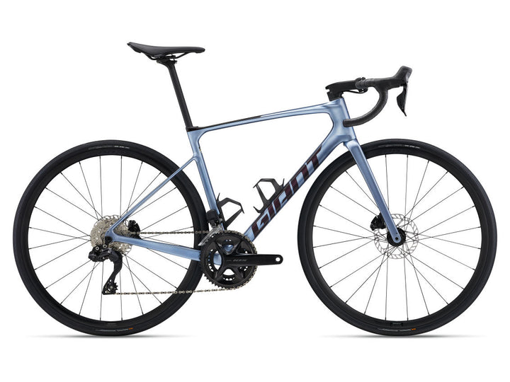 2025 GIANT DEFY ADVANCED 1 ROAD BIKE