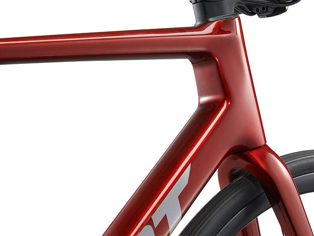 2025 GIANT TCR ADVANCED 1 KOM ROAD BIKE