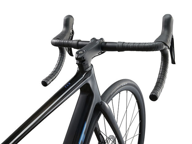 春新作の 2 ADVANCED TCR GIANT 2025 KOM BIKE ROAD 自転車本体