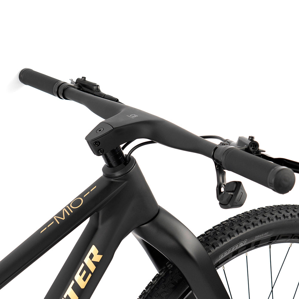 Twitter M10 carbon mountain bike – integrated carbon handlebar and stem