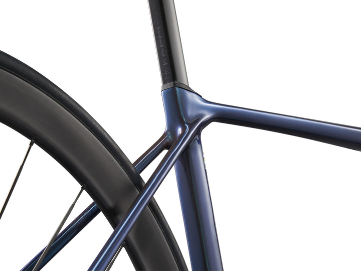2025 GIANT TCR ADVANCED PRO 0 KOM ROAD BIKE