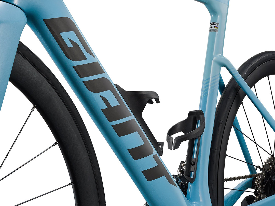 Giant 2027 Propel Advanced 2 Road bike Gen 4