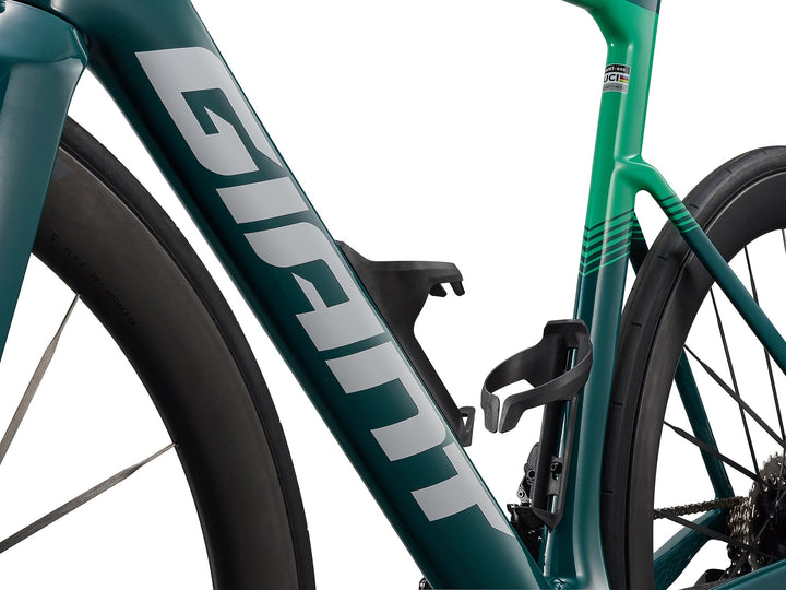 Giant Propel Advanced Pro 0 Abyss Teal frame and cockpit detail