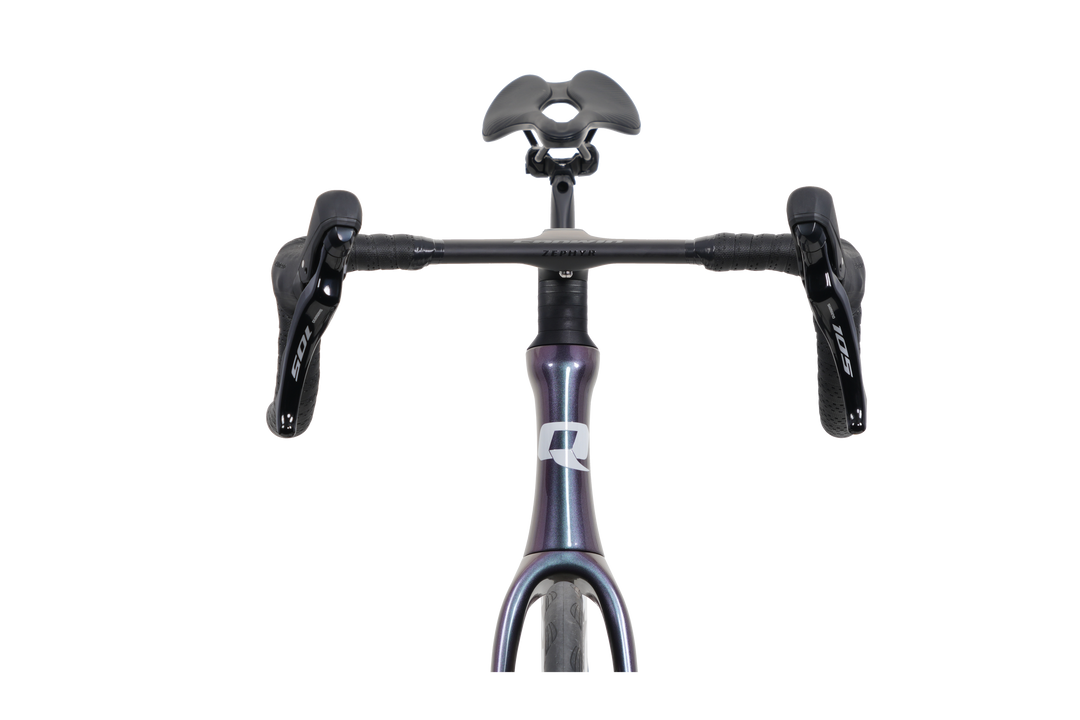 Quick Pro RIME AERO in Chameleon, front view of the integrated handlebar