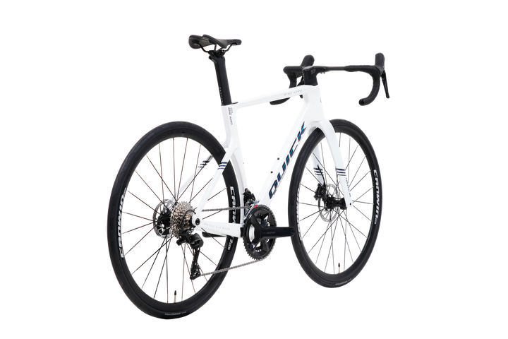 Quick Pro RIME AERO in Pearl White, alternate three-quarter view