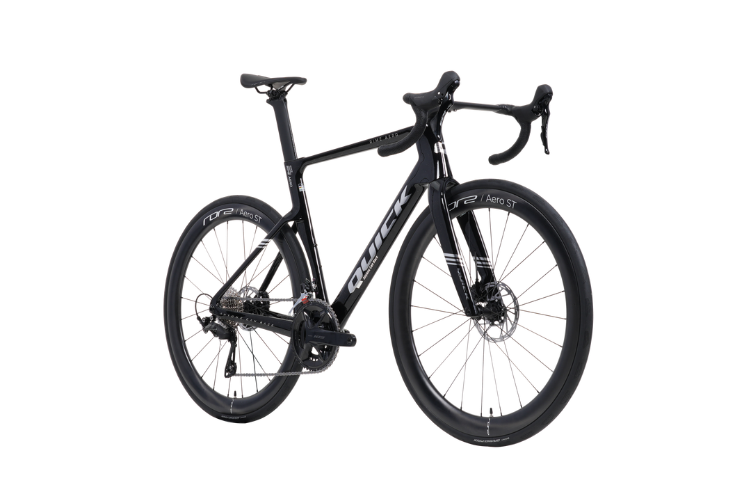 Quick Pro RIME AERO in Starry Black, three-quarter view