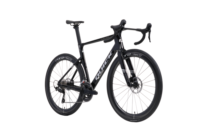 Quick Pro RIME AERO in Starry Black, three-quarter view