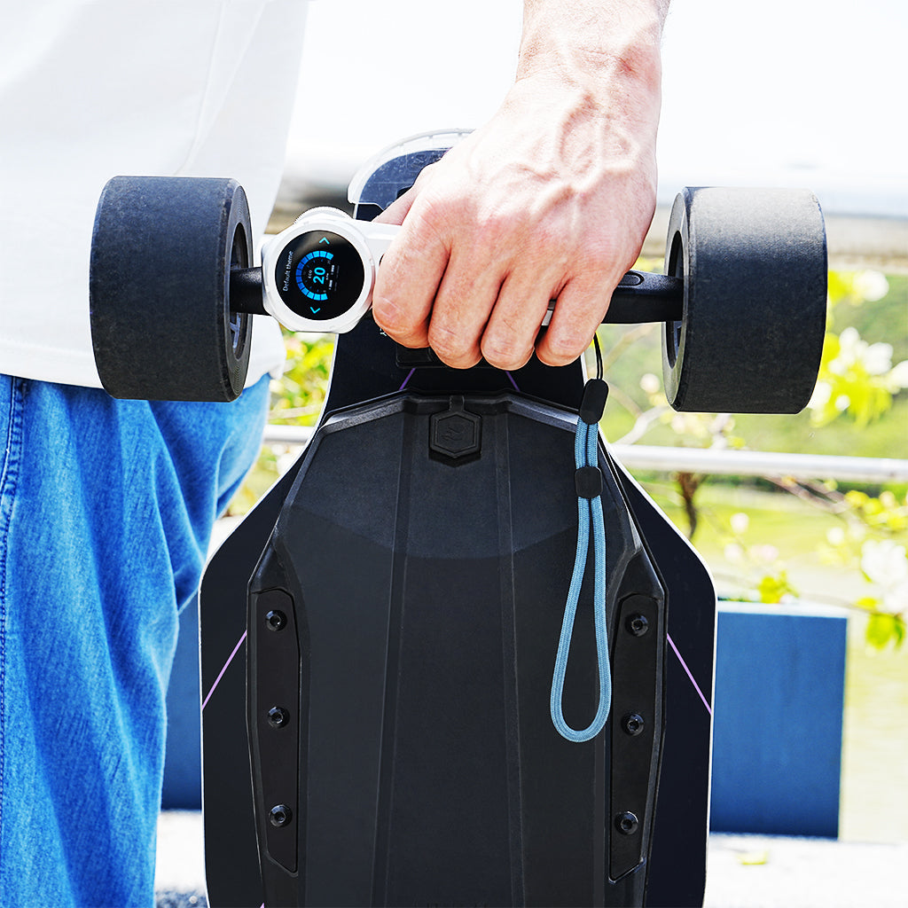 Backfire Zealot X2 Gear Drive Electric Skateboard with Major V3 Remote