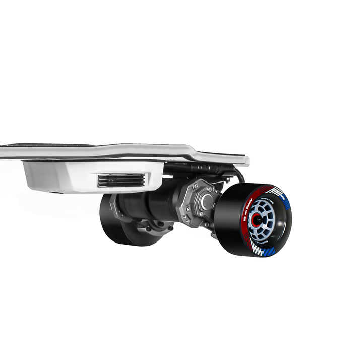 Backfire Zealot X2 Gear Drive Electric Skateboard with Major V3 Remote