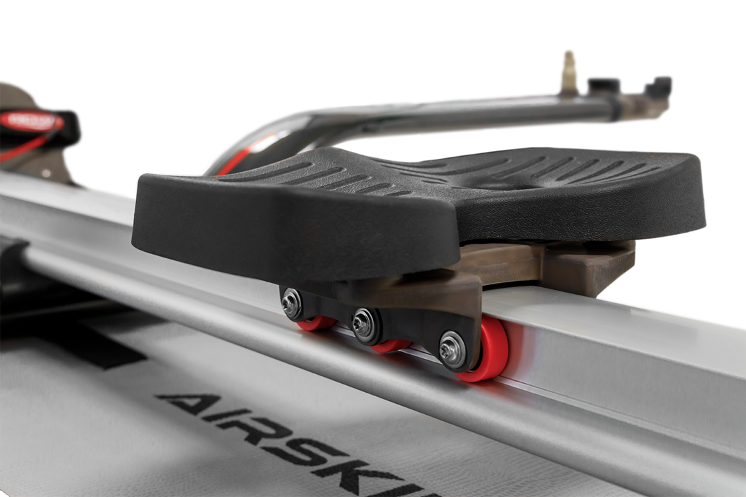 Push-in ball lock joint on the partable RowMotion carbon sculls