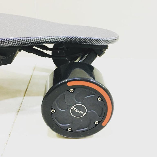 MAXFIND MAX4 PRO ELECTRIC SKATEBOARD & LONGBOARD